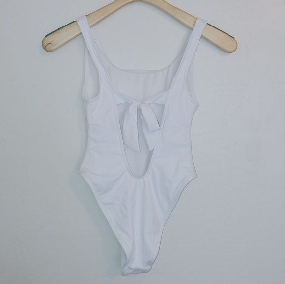ASOS Other - NWOT ASOS white one peice swimsuit